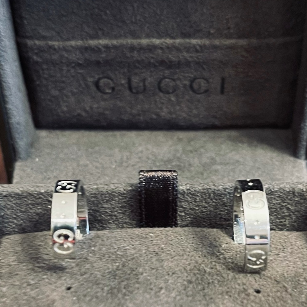 Gucci 18k White Gold 4mm "GG” Hoop Earrings